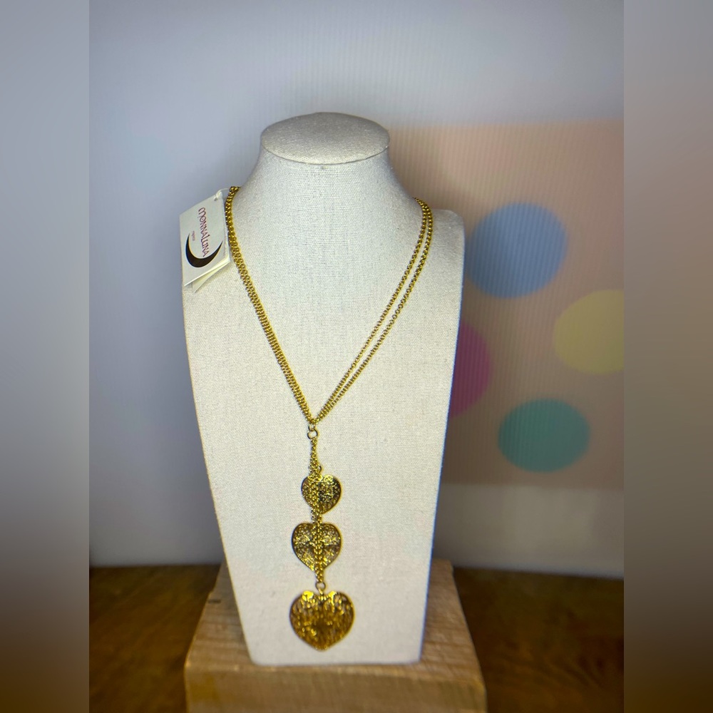Monnaluna Goldtone Necklace - Made in Italy - Three Filigree Hearts - NWT